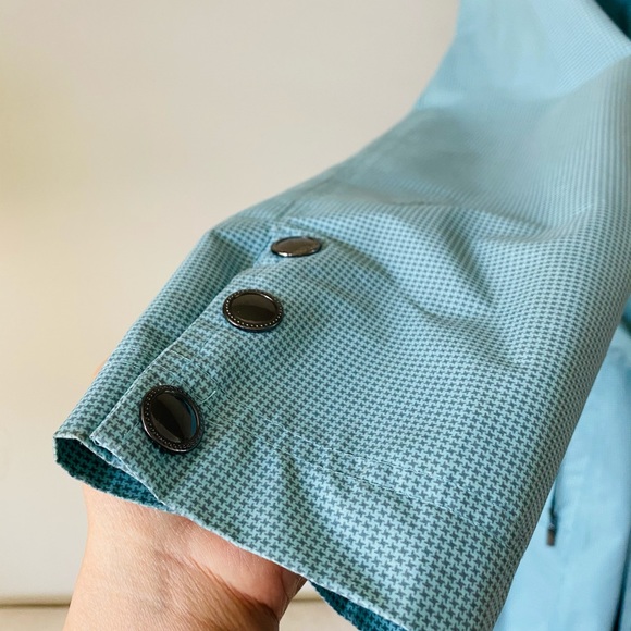 Chillax Trench Coat - Picture 6 of 10